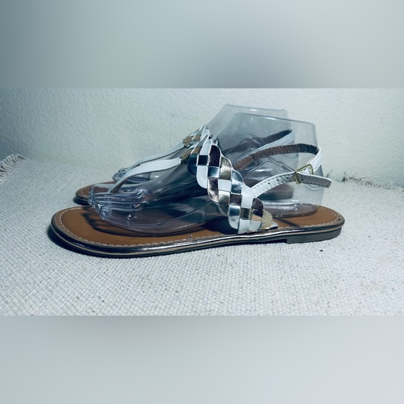 American Eagle Outfitters Silver Braided T-Strap Sandals - Picture 3 of 8